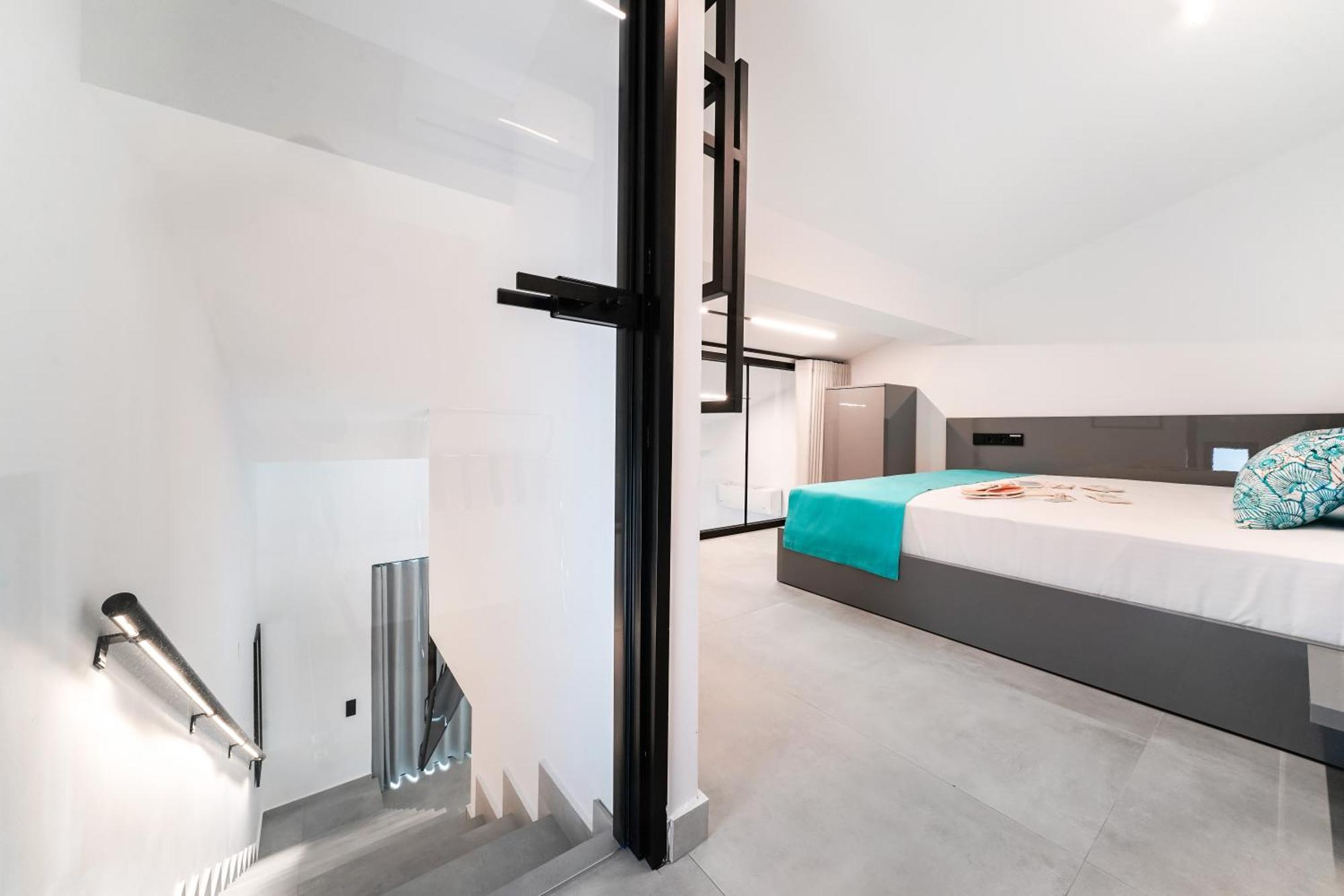 Mythodea Prive Luxury Suites Chrisi Ammoudia Esterno foto