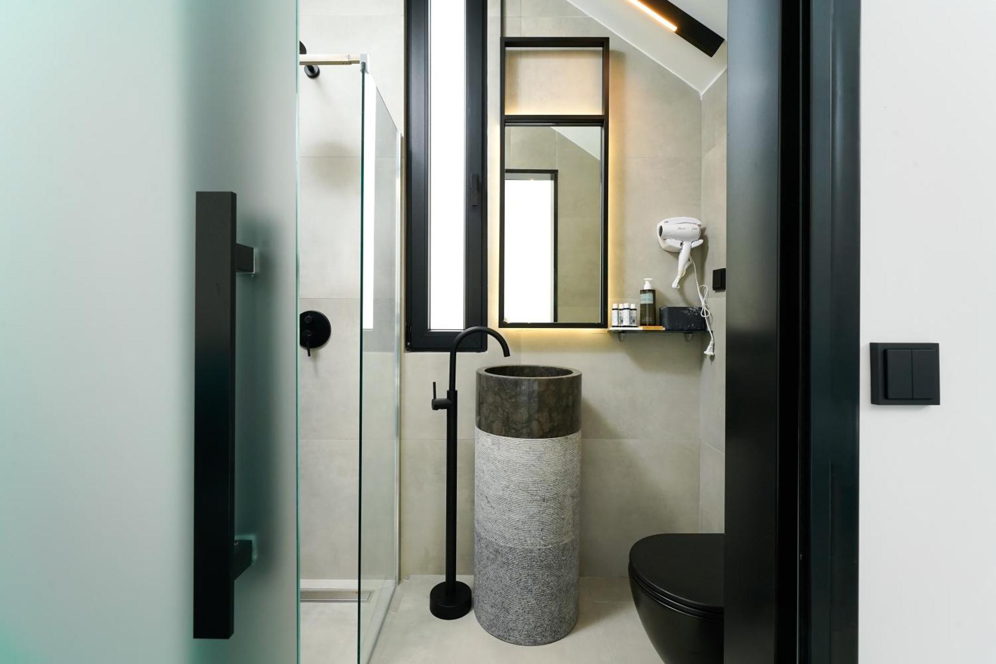 Mythodea Prive Luxury Suites Chrisi Ammoudia Esterno foto