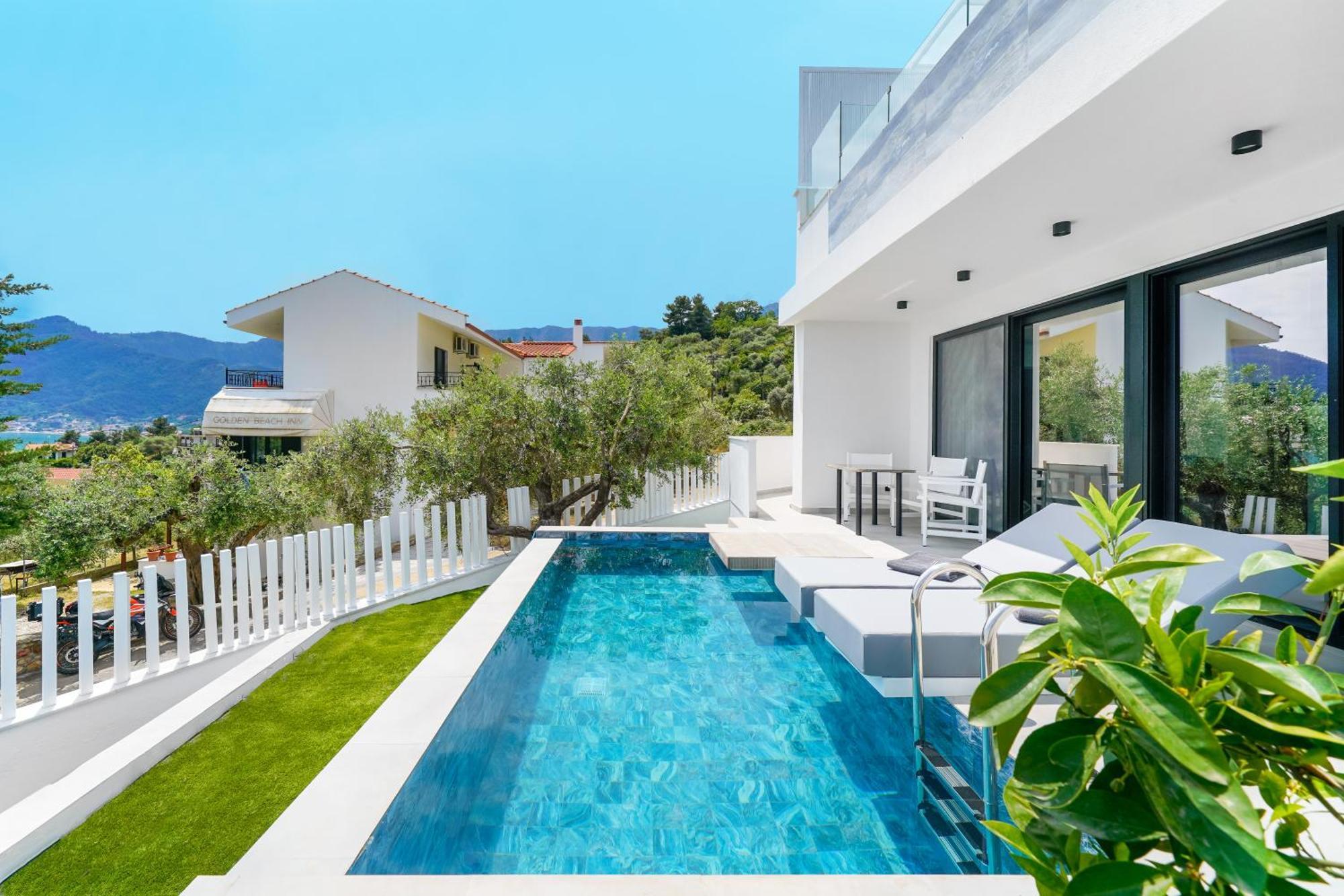 Mythodea Prive Luxury Suites Chrisi Ammoudia Esterno foto