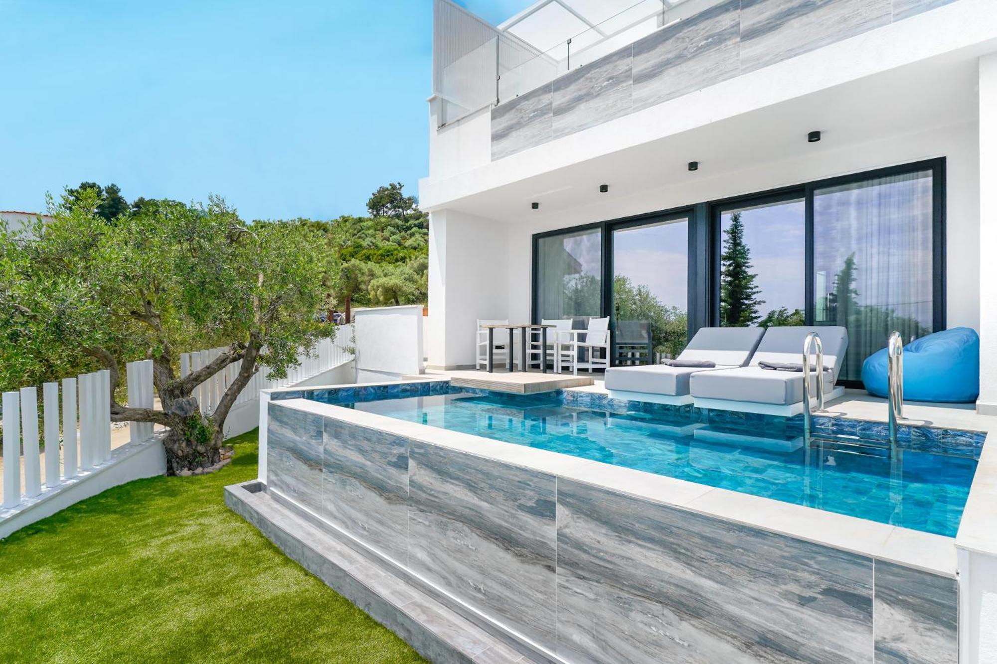 Mythodea Prive Luxury Suites Chrisi Ammoudia Esterno foto