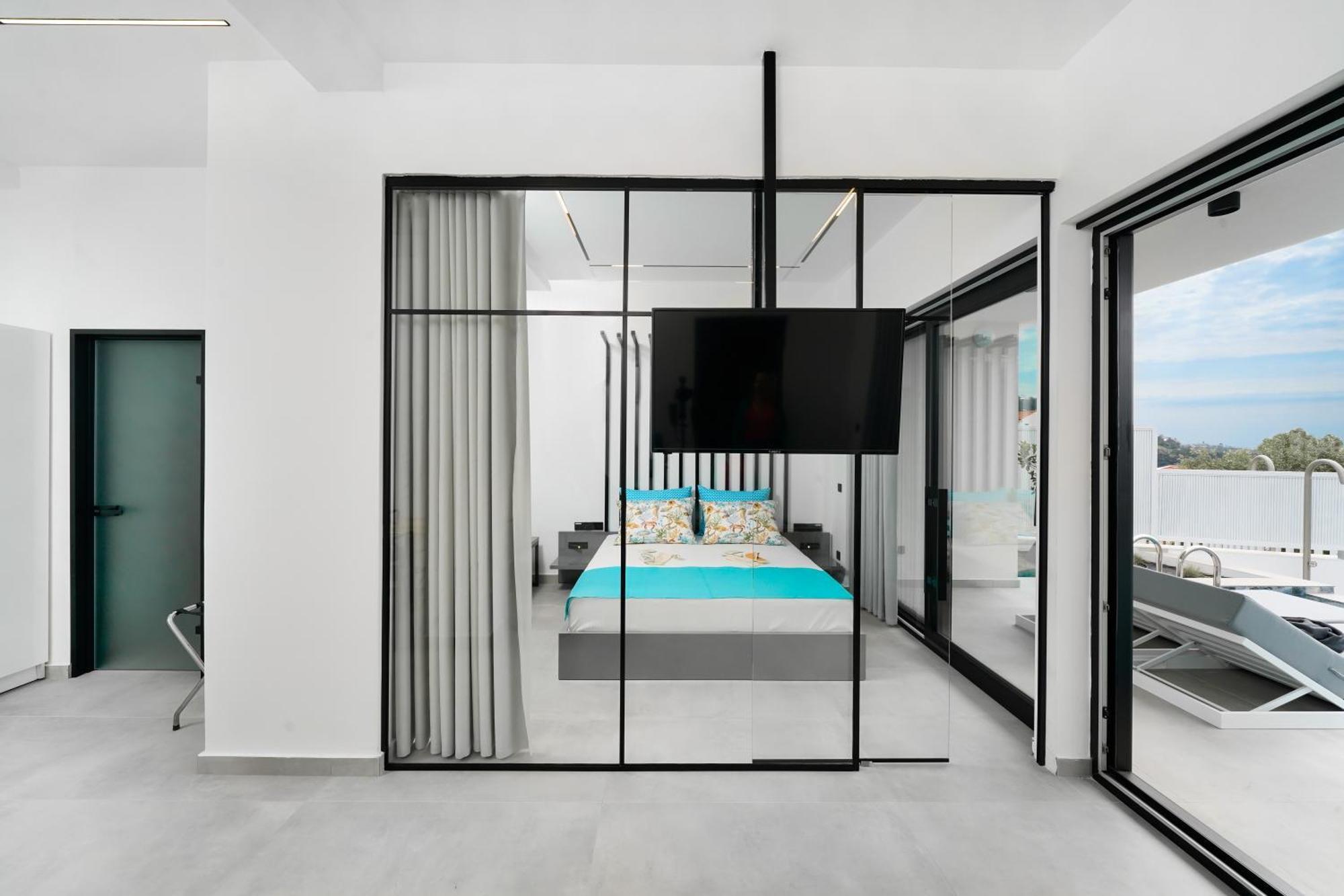 Mythodea Prive Luxury Suites Chrisi Ammoudia Esterno foto